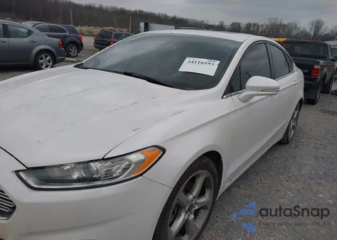 2015 Ford Fusion Se из США, поврежденный, VIN 3FA6P0H72FR109176